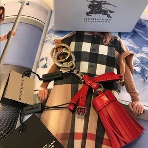 🎊SOLD🎊 AUTHENTIC BURBERRY KEY/BAG CHARM